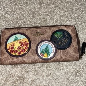 COACH Wizard of Oz wallet